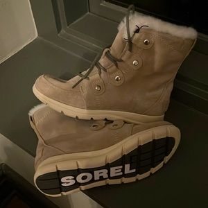 SOREL | Explorer Joan Boot